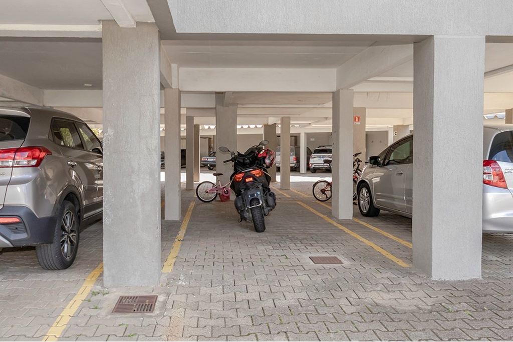Apartamento à venda com 3 quartos, 134m² - Foto 13