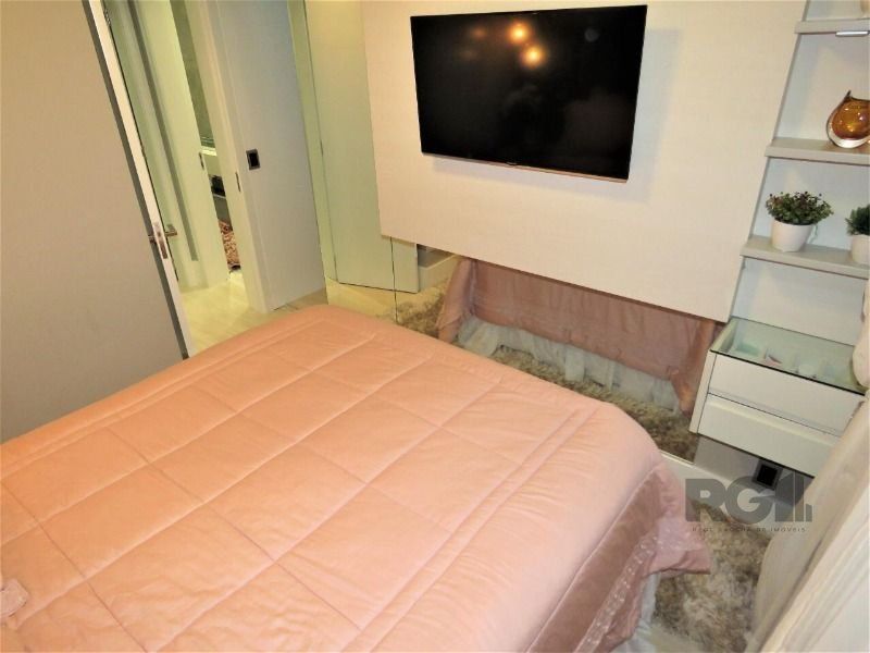 Casa à venda com 2 quartos, 79m² - Foto 13