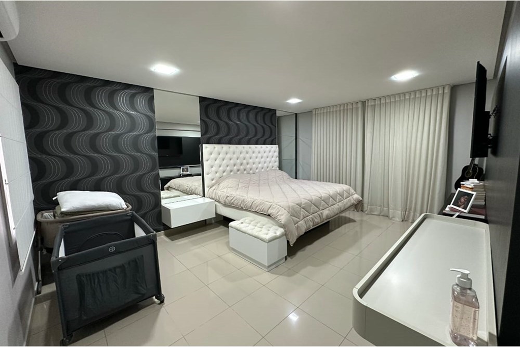 Casa, 3 quartos, 295 m² - Foto 2