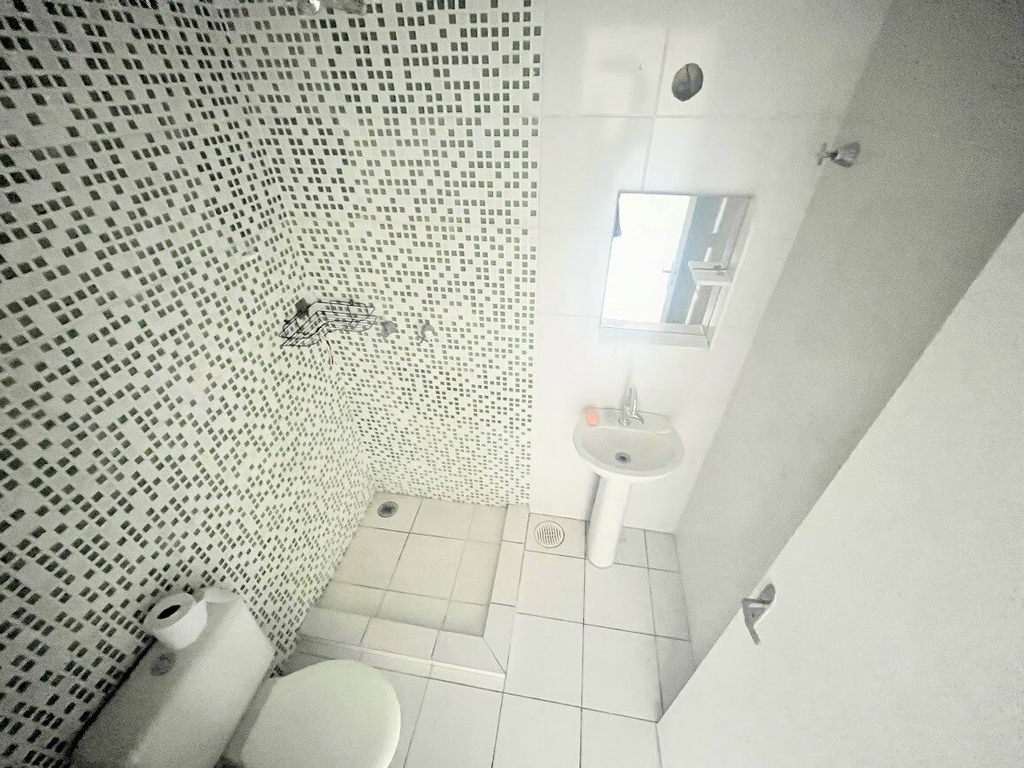 Casa à venda com 2 quartos, 63m² - Foto 13