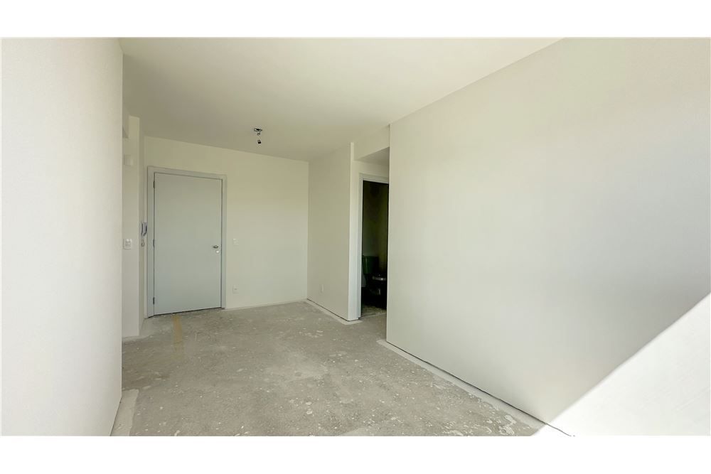 Apartamento à venda com 2 quartos, 60m² - Foto 25