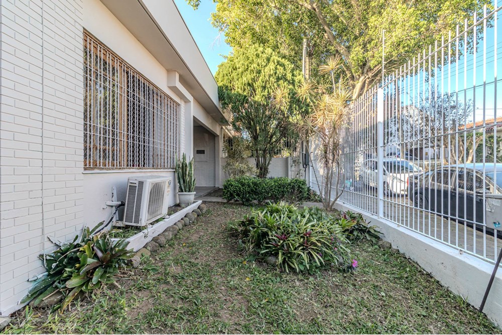 Casa, 3 quartos, 178 m² - Foto 1