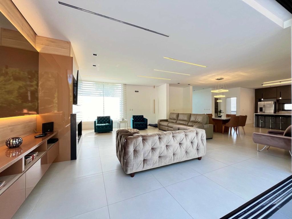 Casa de Condomínio à venda com 4 quartos, 351m² - Foto 24