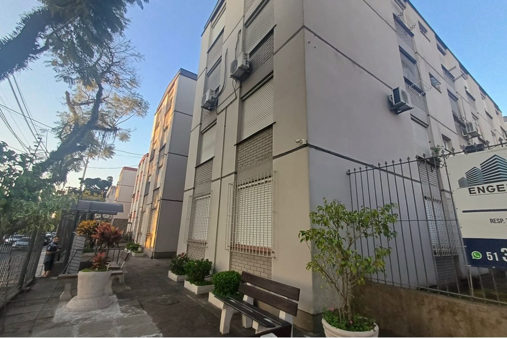 Apartamento à venda com 4 quartos, 76m² - Foto 19