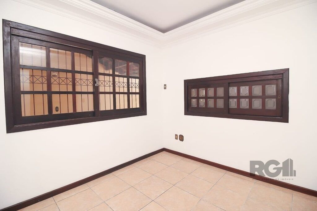 Casa à venda com 4 quartos, 248m² - Foto 33