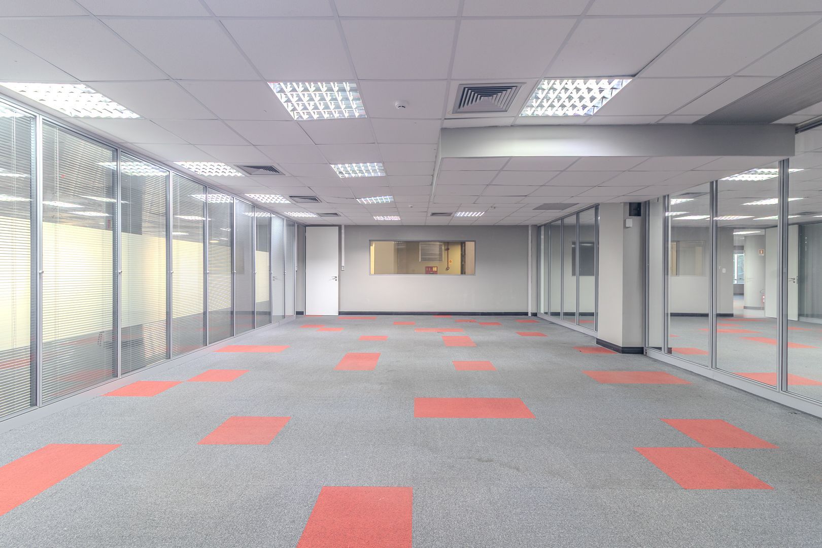 Prédio Inteiro para alugar com 4 quartos, 3451m² - Foto 32