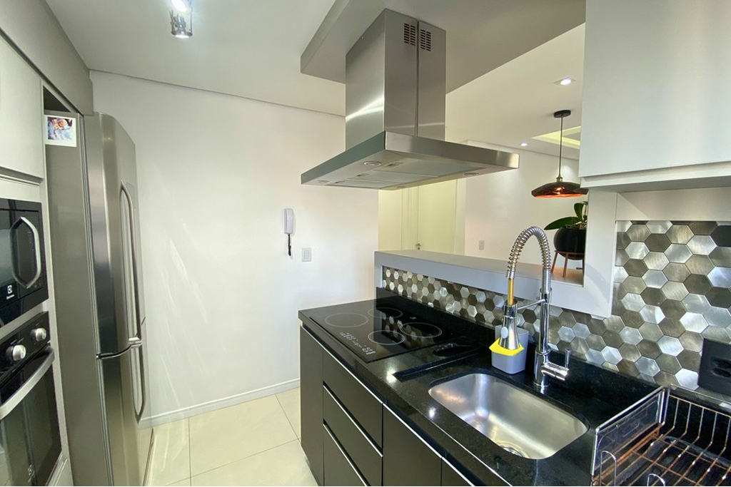 Apartamento à venda com 2 quartos, 41m² - Foto 20