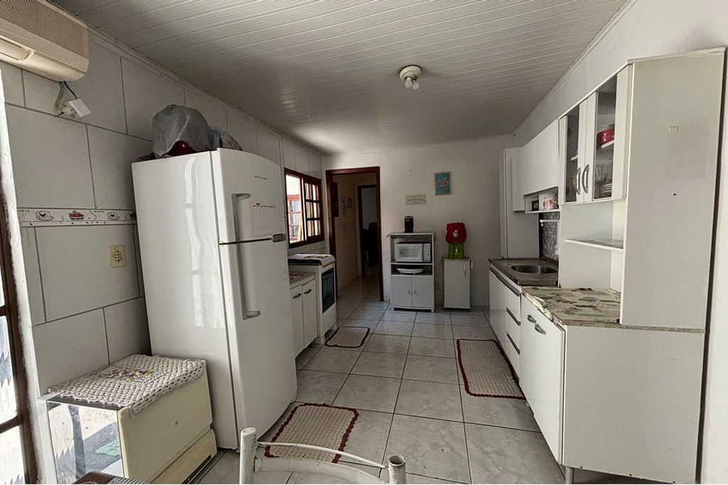 Casa à venda com 2 quartos, 99m² - Foto 10