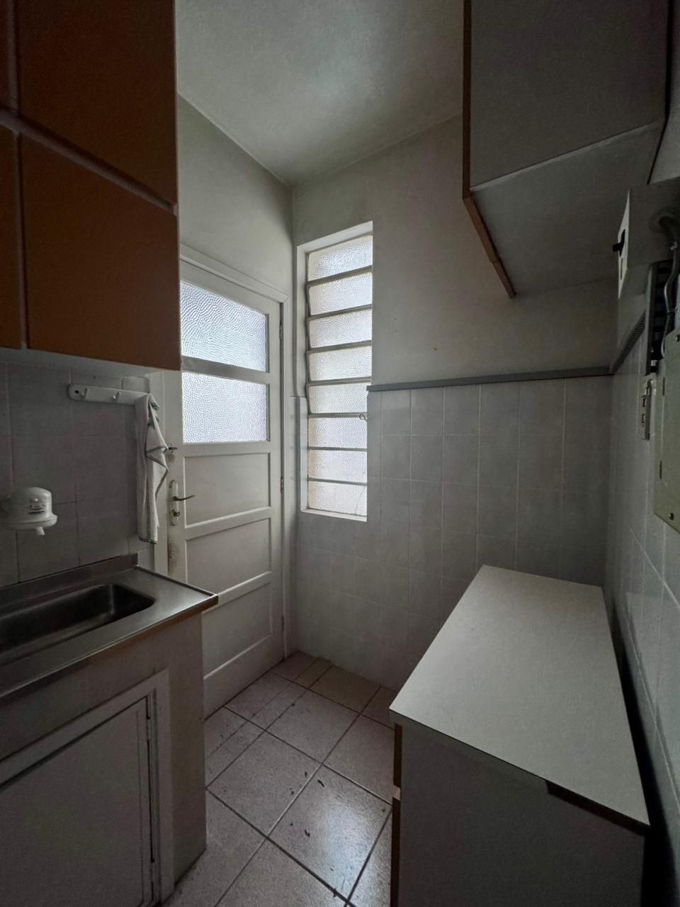 Apartamento à venda com 2 quartos, 56m² - Foto 12
