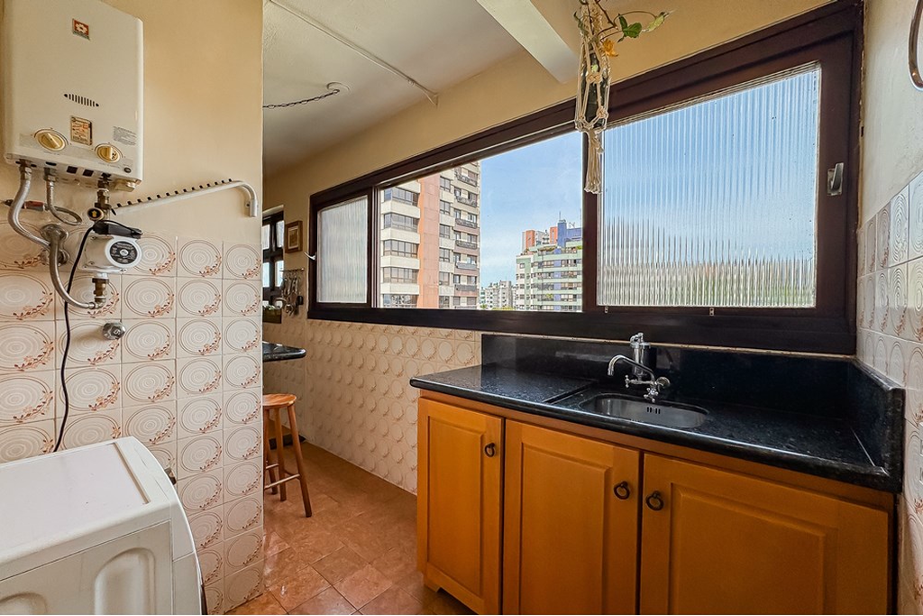 Apartamento à venda com 2 quartos, 81m² - Foto 7