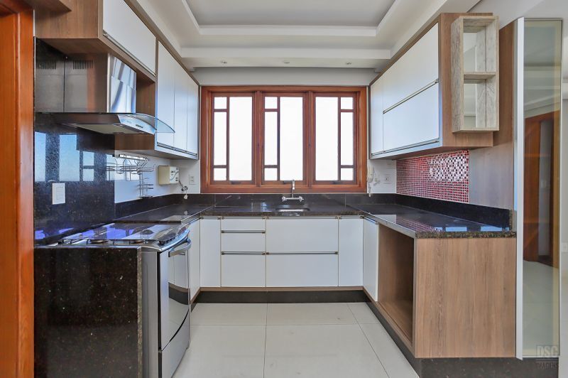 Apartamento à venda com 4 quartos, 236m² - Foto 8