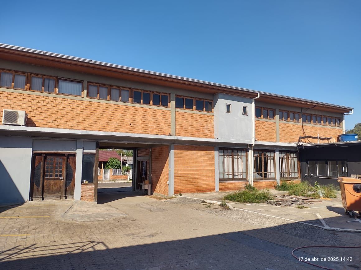 Depósito-Galpão-Armazém para alugar com 3 quartos, 1299m² - Foto 3