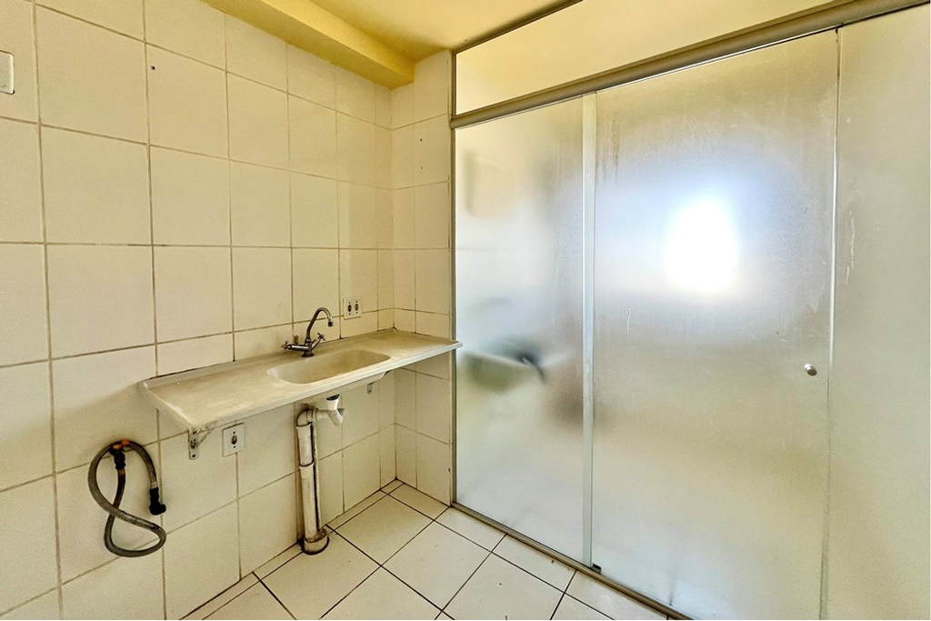 Apartamento à venda com 3 quartos, 58m² - Foto 4
