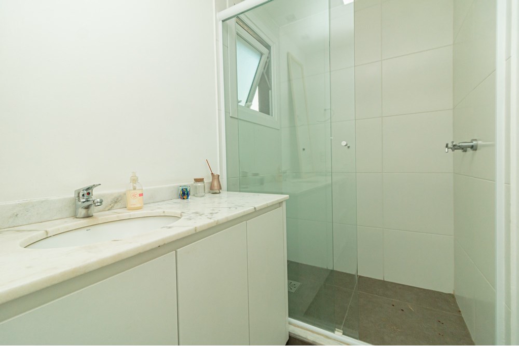 Apartamento à venda com 3 quartos, 75m² - Foto 20