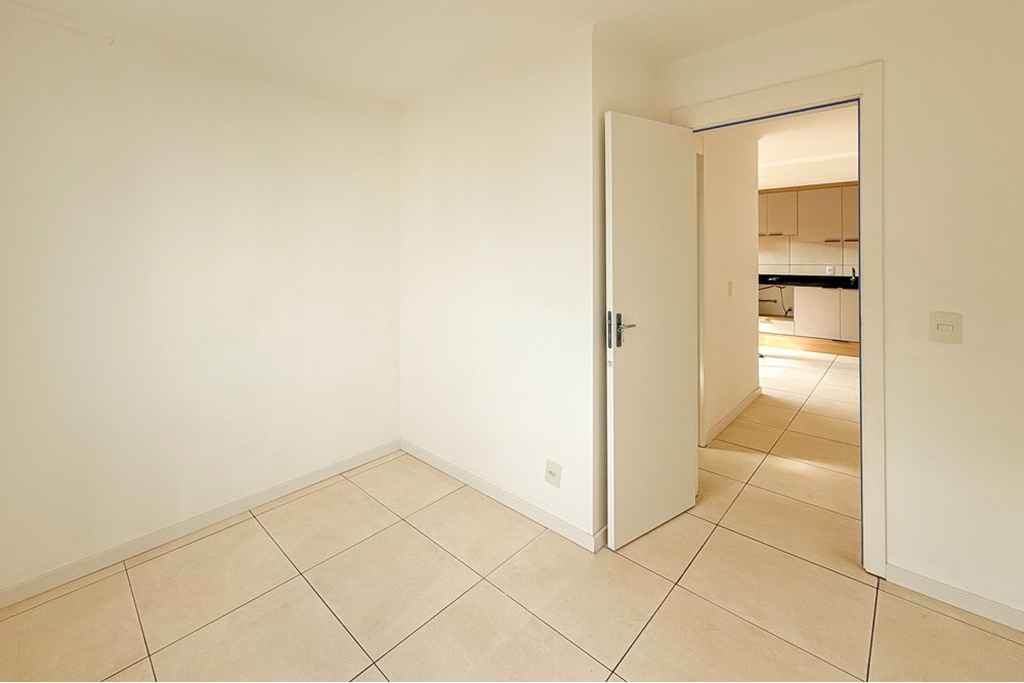 Apartamento à venda com 2 quartos, 54m² - Foto 3