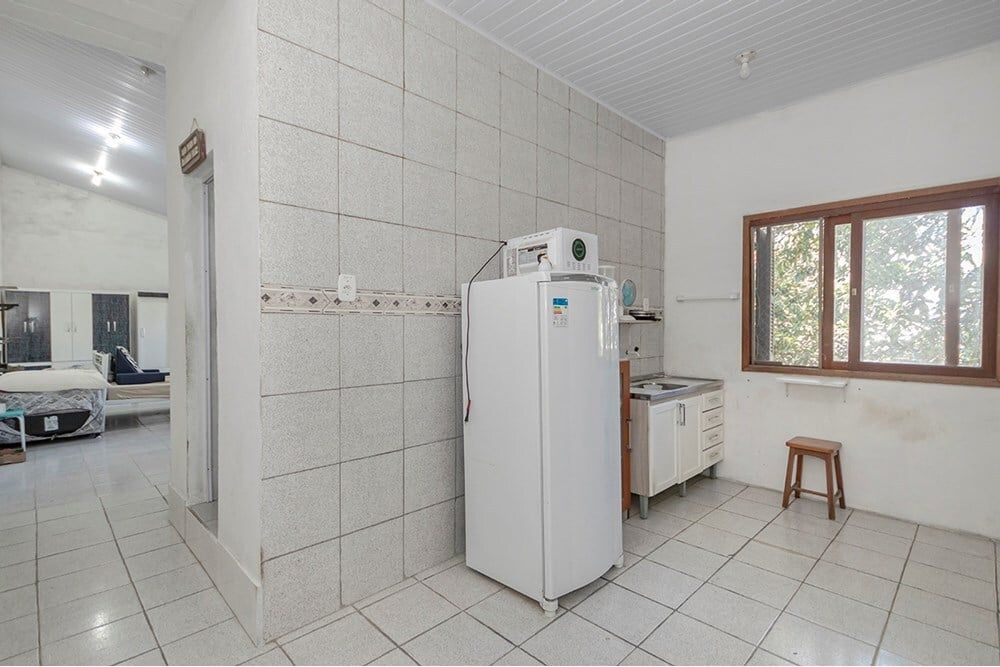 Casa à venda com 3 quartos, 251m² - Foto 4