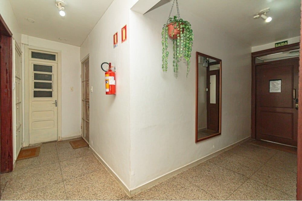 Apartamento à venda com 2 quartos, 69m² - Foto 17