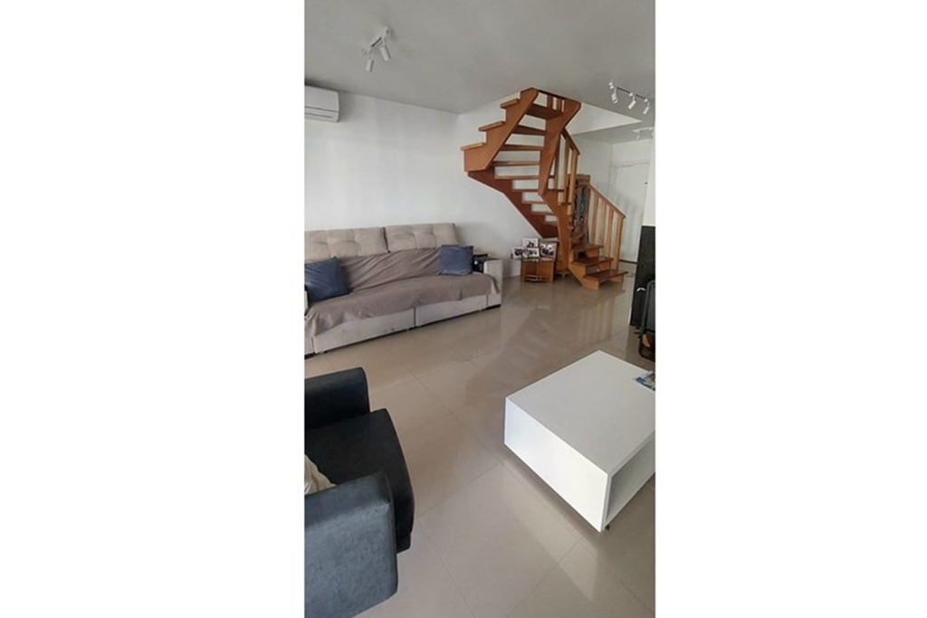 Casa de Condomínio à venda com 3 quartos, 101m² - Foto 2