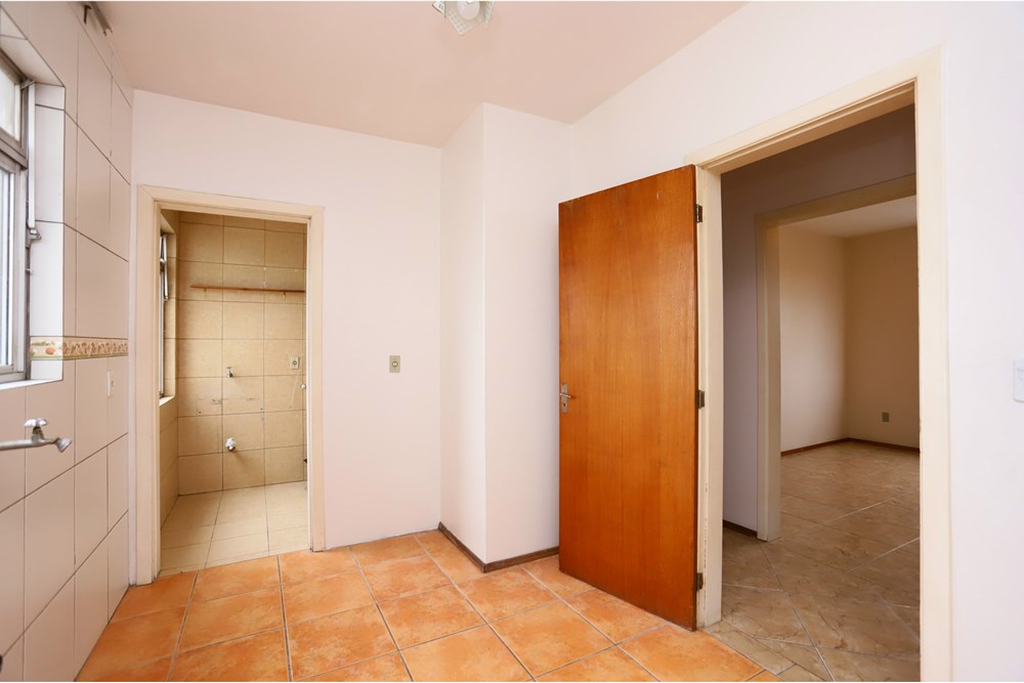 Apartamento à venda com 2 quartos, 79m² - Foto 15