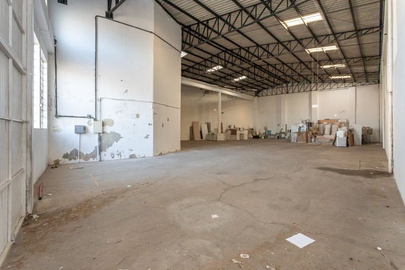 Depósito-Galpão-Armazém para alugar, 449m² - Foto 2