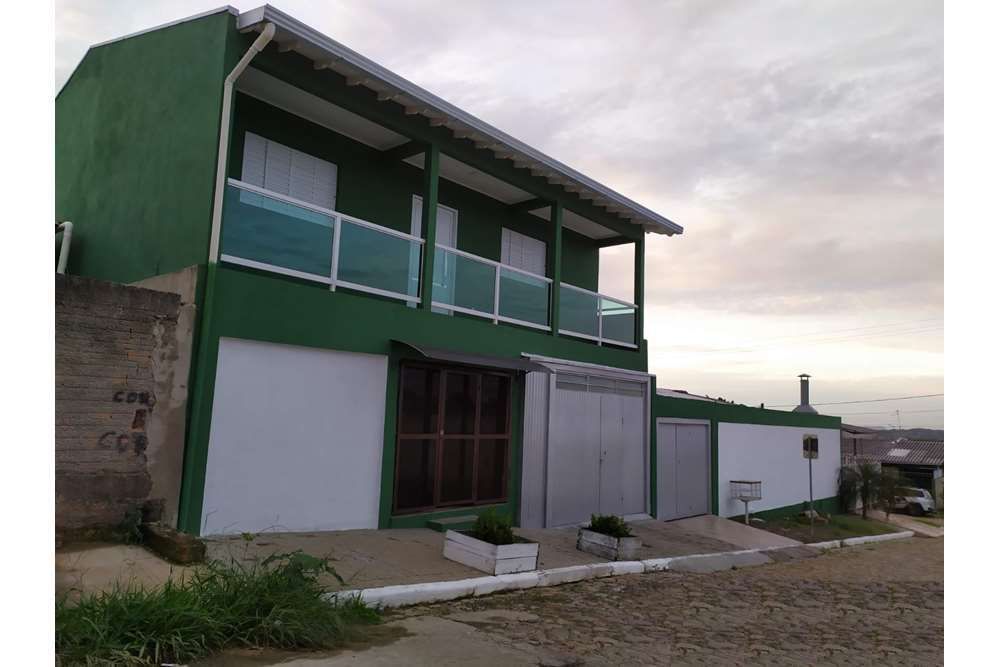 Casa à venda com 8 quartos, 351m² - Foto 25
