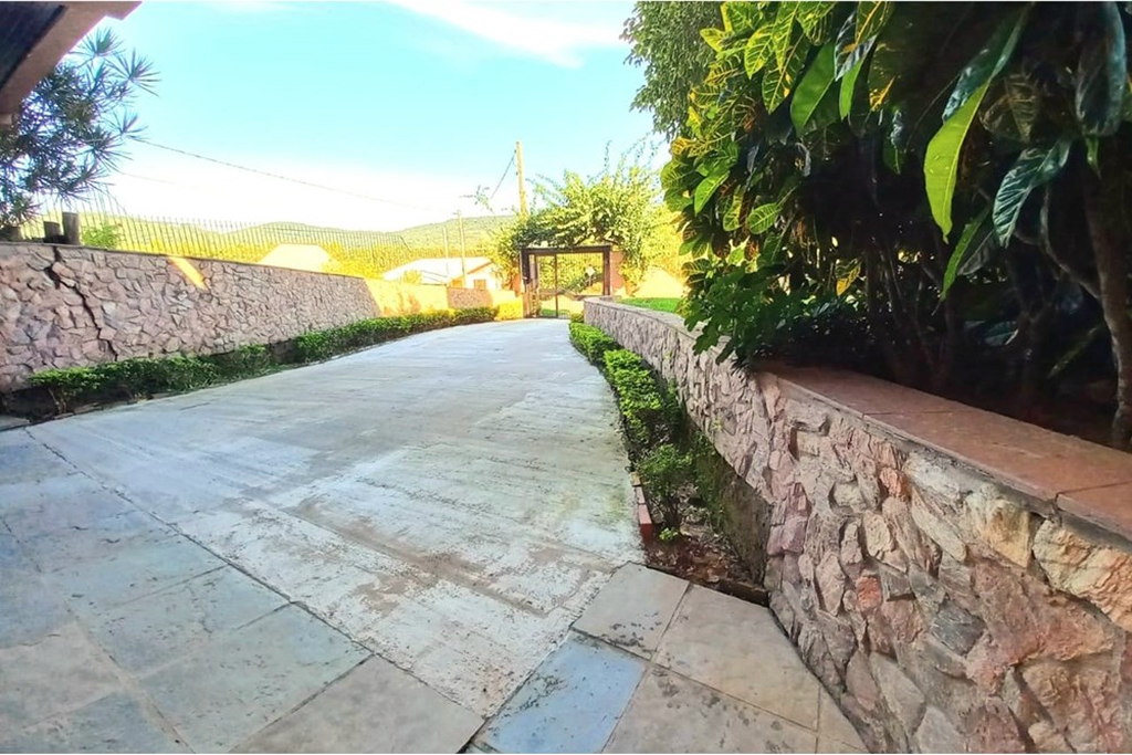 Casa à venda com 4 quartos, 321m² - Foto 37