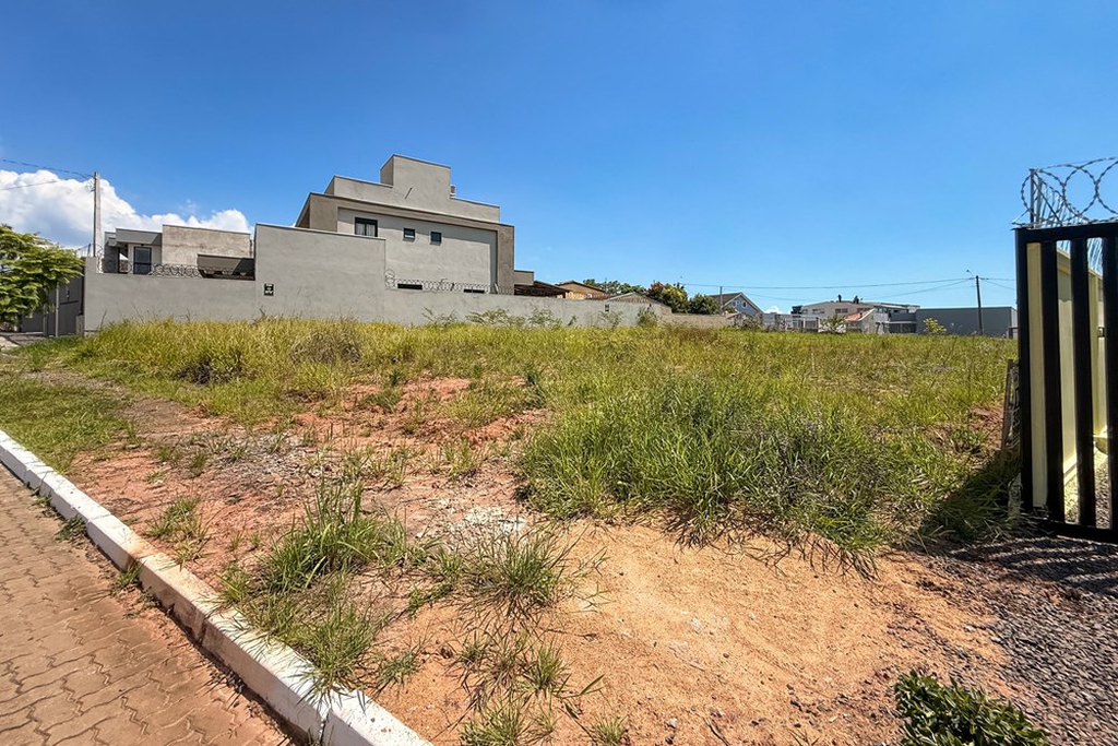 Terreno, 304 m² - Foto 4