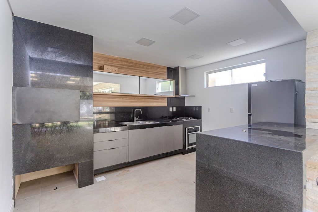 Casa, 5 quartos, 302 m² - Foto 9