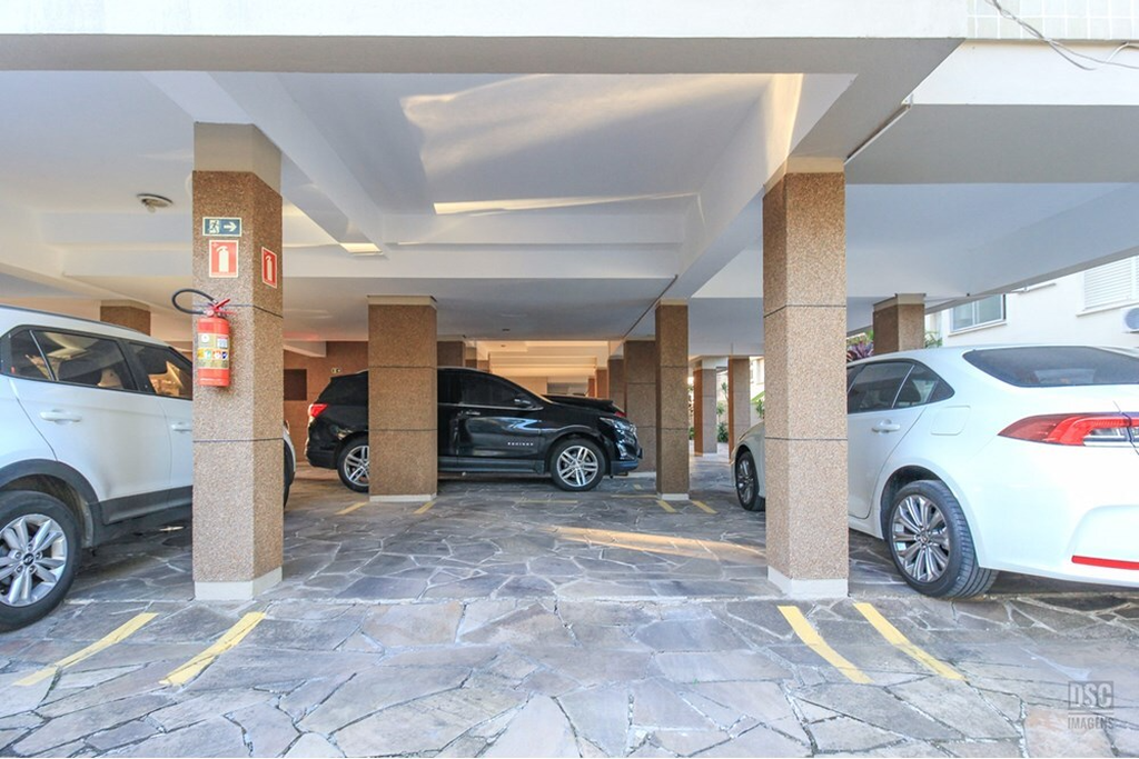 Apartamento à venda com 3 quartos, 168m² - Foto 16