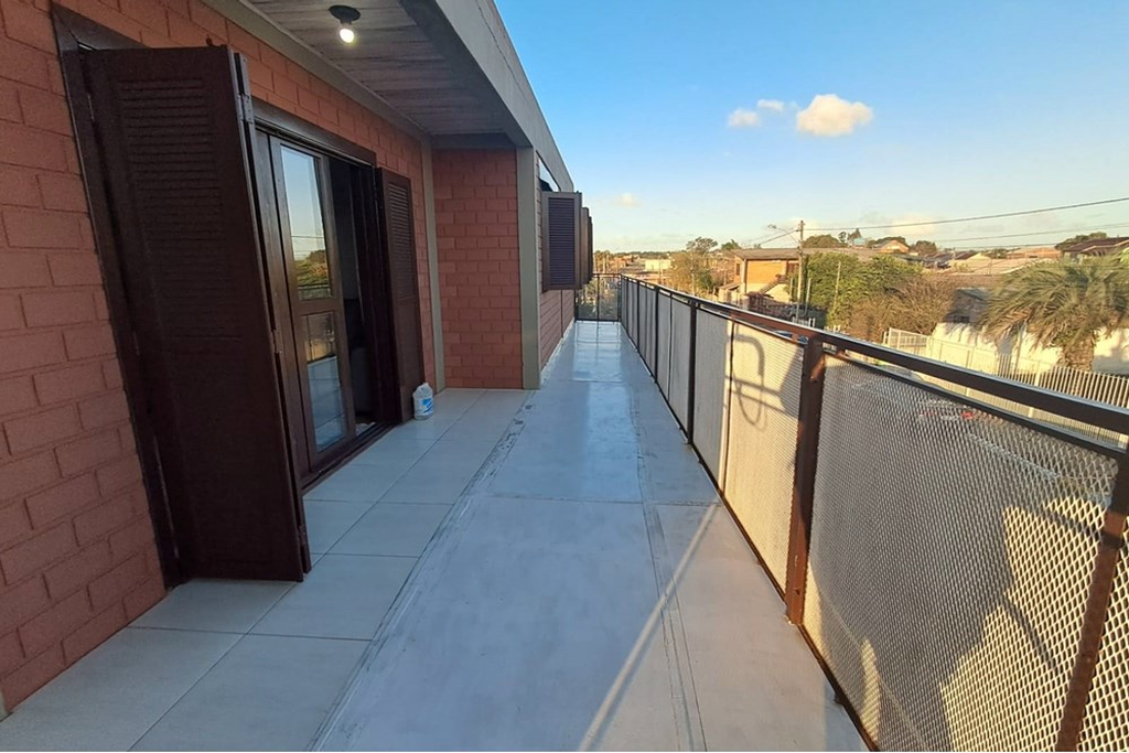 Casa à venda com 3 quartos, 322m² - Foto 2