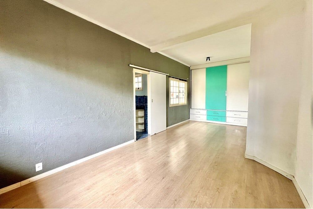 Casa à venda com 2 quartos, 201m² - Foto 31