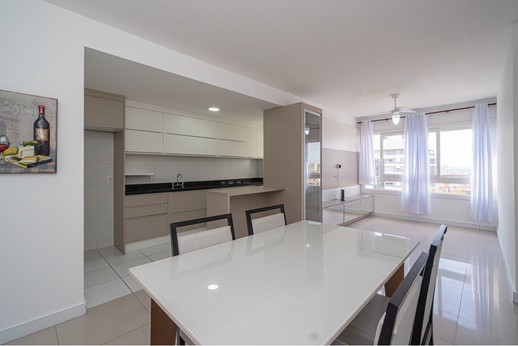 Apartamento à venda com 2 quartos, 67m² - Foto 19