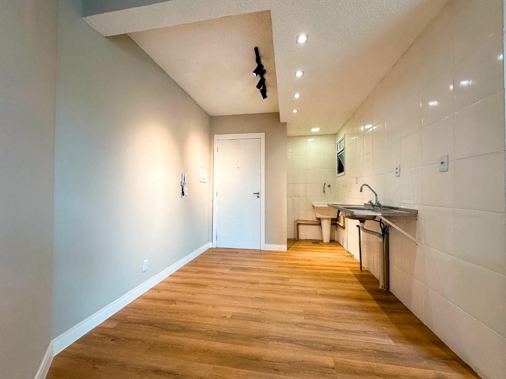Apartamento à venda com 1 quarto, 50m² - Foto 5