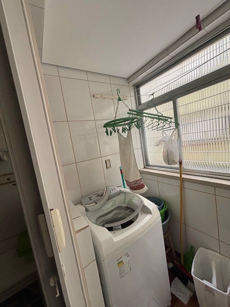 Apartamento à venda com 2 quartos, 63m² - Foto 13