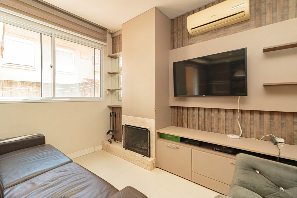 Casa de Condomínio à venda com 4 quartos, 143m² - Foto 4