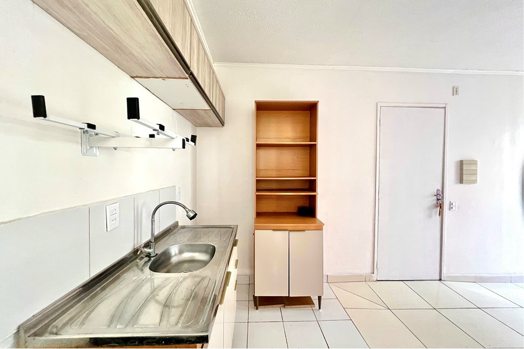 Apartamento à venda com 2 quartos, 41m² - Foto 31