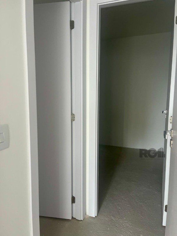 Apartamento à venda com 2 quartos, 68m² - Foto 9