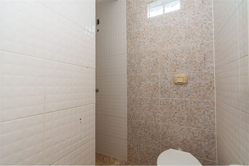 Casa à venda com 4 quartos, 114m² - Foto 13