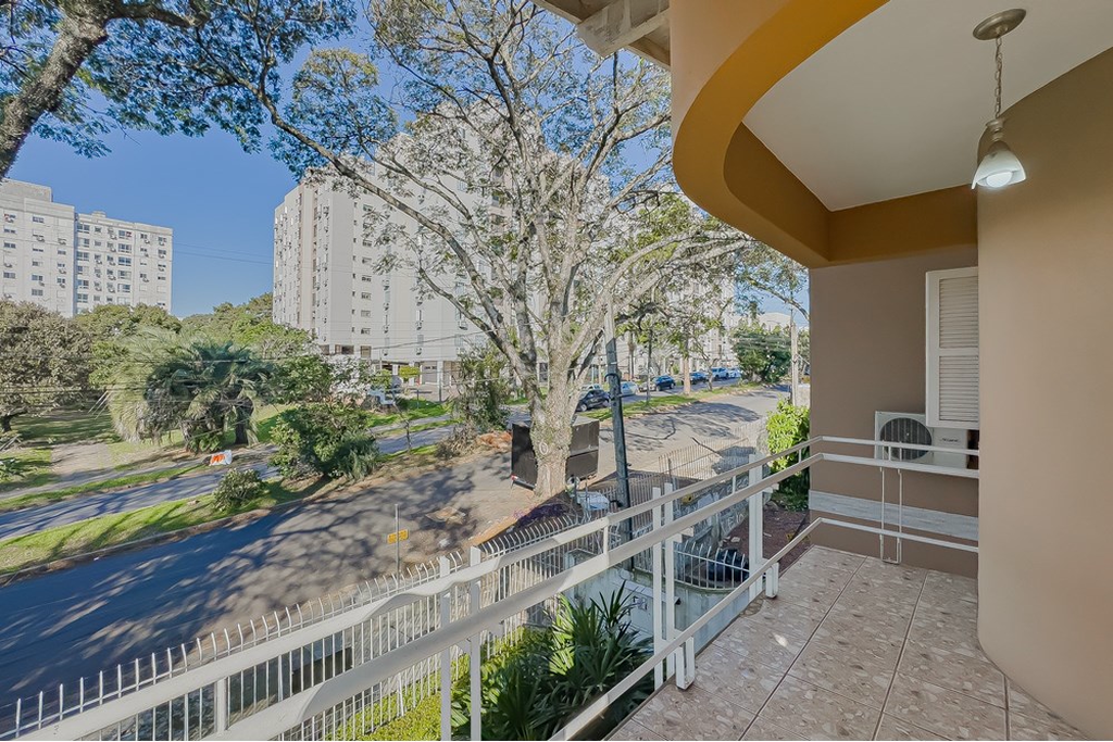 Casa à venda com 3 quartos, 214m² - Foto 32