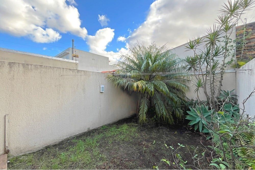 Casa à venda com 2 quartos, 77m² - Foto 17