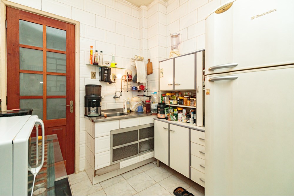Apartamento à venda com 3 quartos, 92m² - Foto 11
