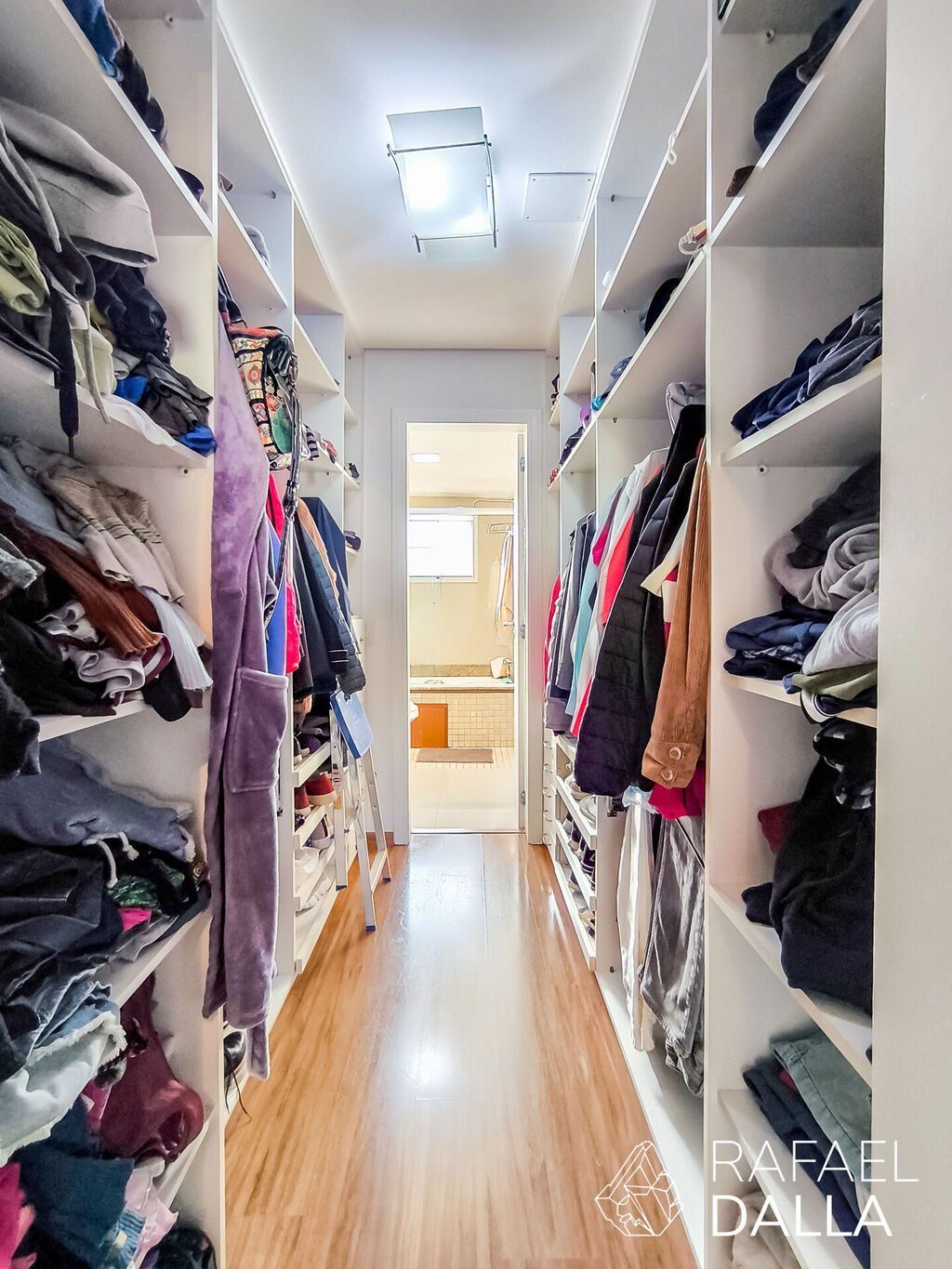 Casa de Condomínio à venda com 3 quartos, 228m² - Foto 44