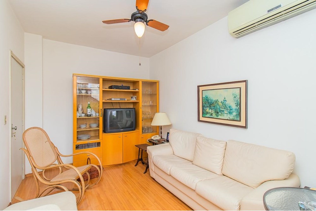 Apartamento à venda com 3 quartos, 75m² - Foto 17