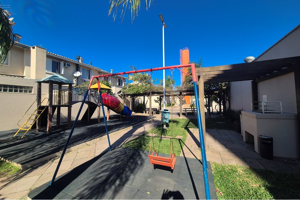 Casa de Condomínio à venda com 2 quartos, 70m² - Foto 11