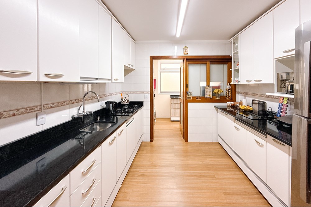 Apartamento à venda com 3 quartos, 110m² - Foto 13