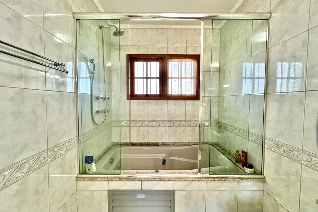 Casa, 3 quartos, 261 m² - Foto 36