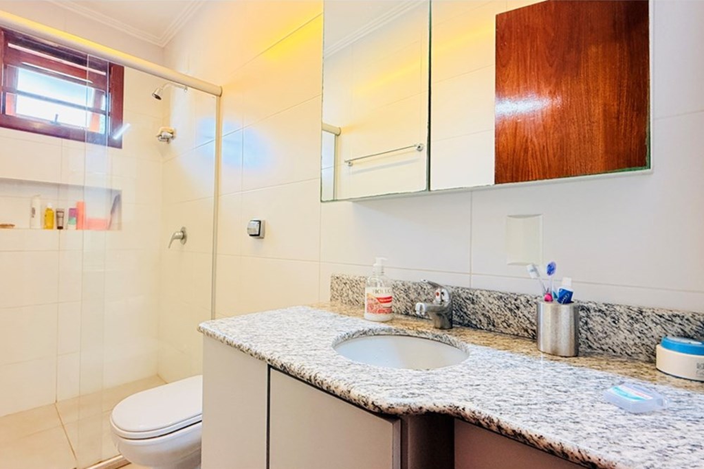 Casa, 4 quartos, 284 m² - Foto 33