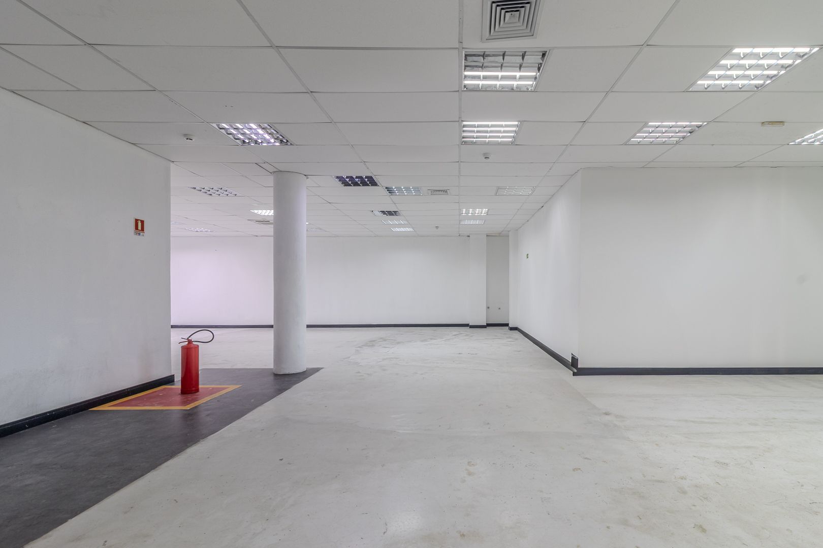Prédio Inteiro para alugar com 4 quartos, 3451m² - Foto 11