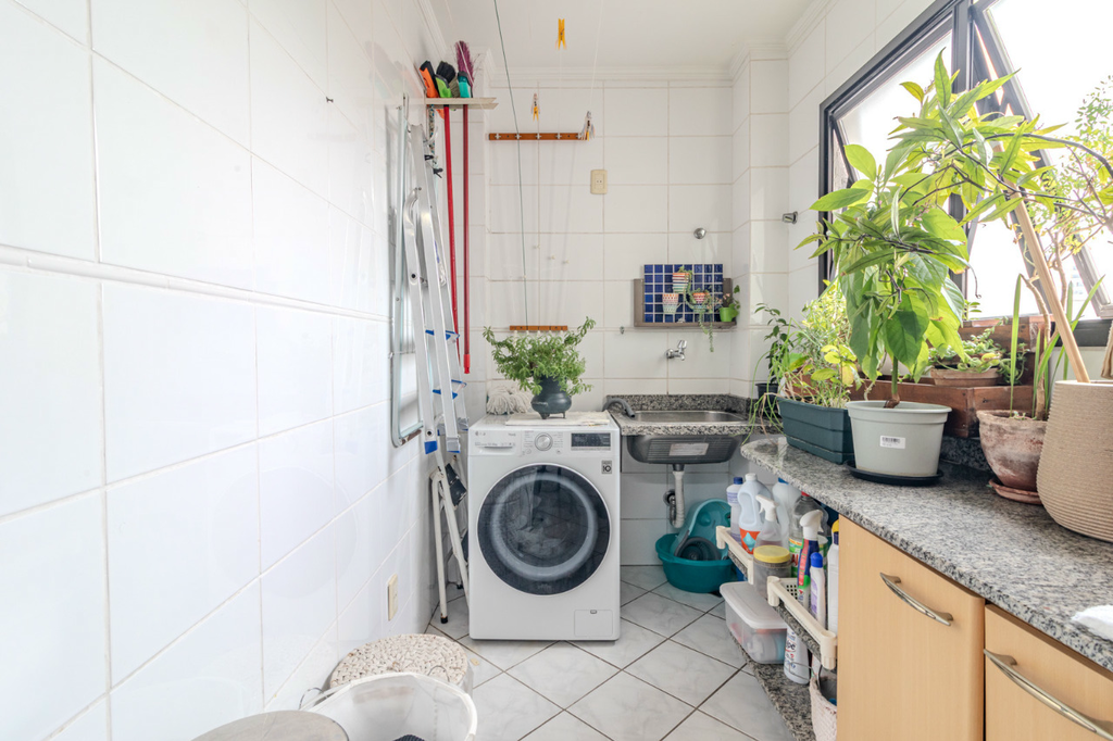 Apartamento à venda com 3 quartos, 102m² - Foto 7