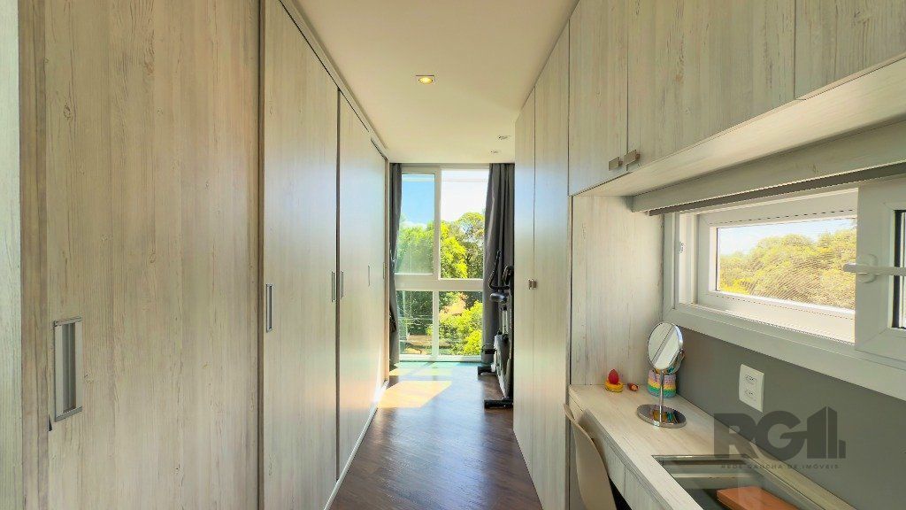 Casa à venda com 3 quartos, 334m² - Foto 18